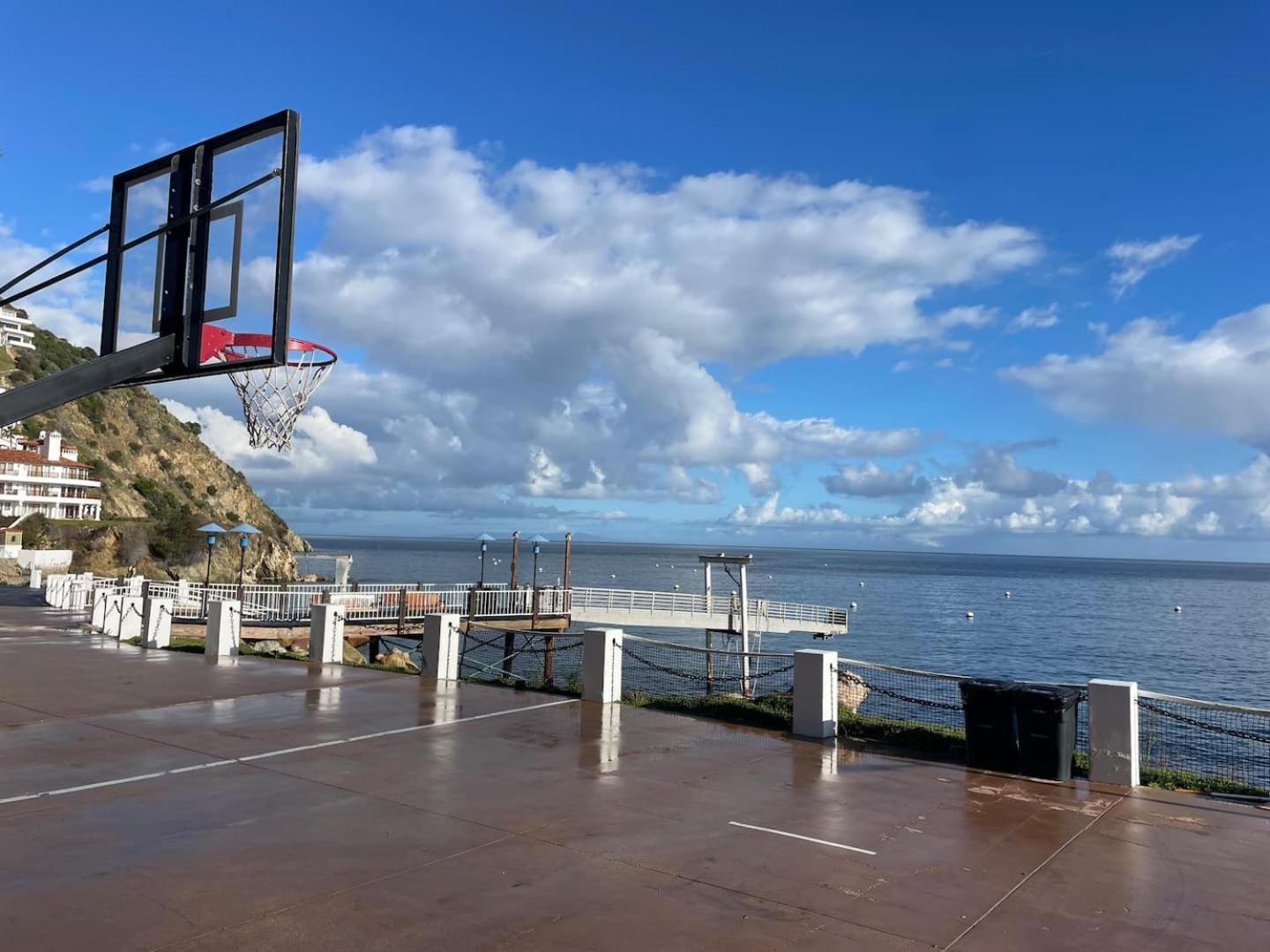 דירות אבלון Catalina Island Getaway With 6 Seat Golf Cart Ac מראה חיצוני תמונה